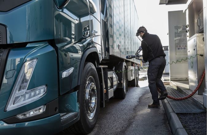 volvo-trucks-gas-diesel-transporte-pesado