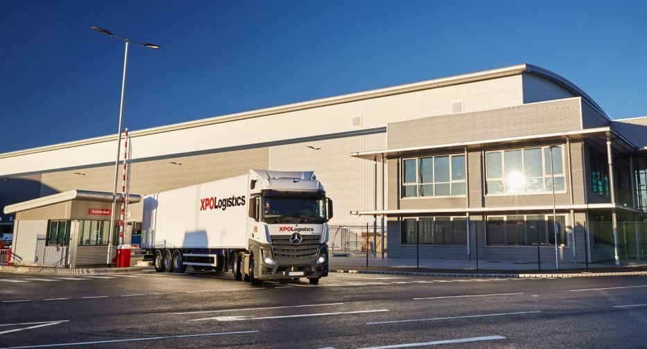 Un camión de XPO Logistics