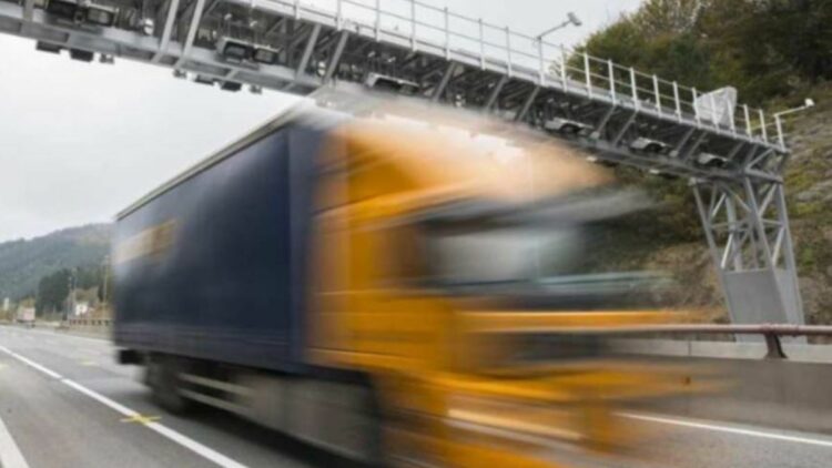 SEOPAN propone un peaje de 3 céntimos/km en las autovías para los coches y de 0