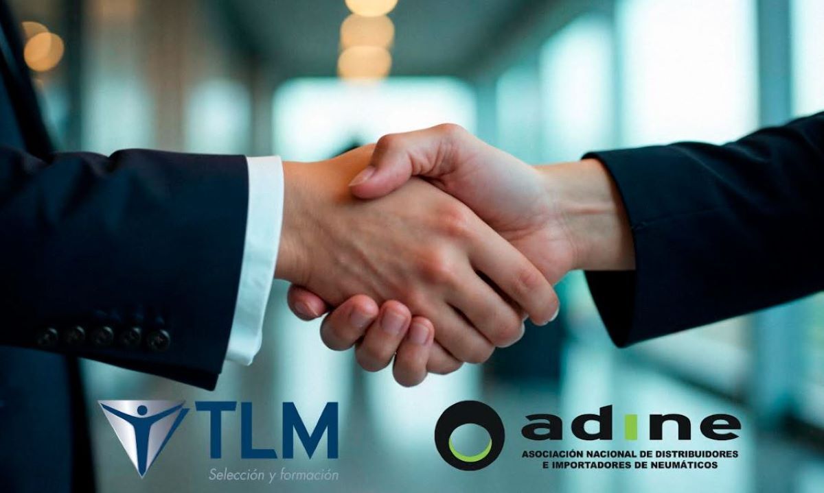 ADINE y TLM firman un acuerdo para la incorporación de profesionales a los talleres de neumáticos. Foto: ADINE