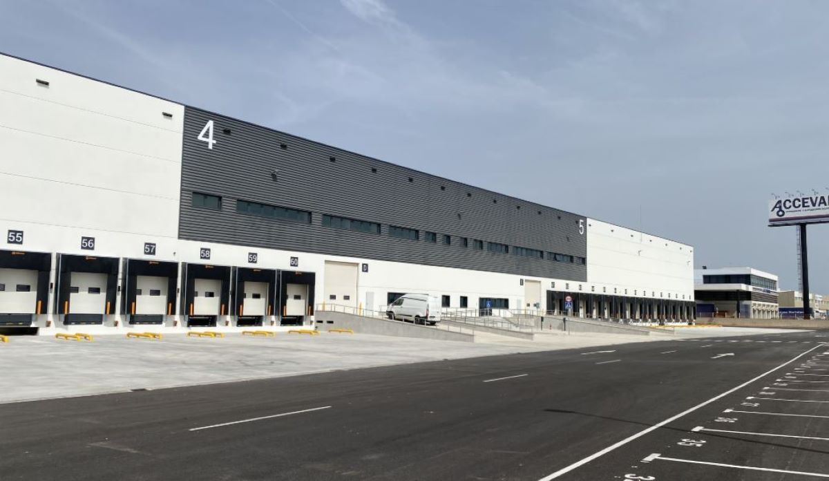 Talus Real Estate alquila a GXO Logistics un centro logístico de 35.342 metros cuadrados en Valencia. Foto: Talus Real Estate