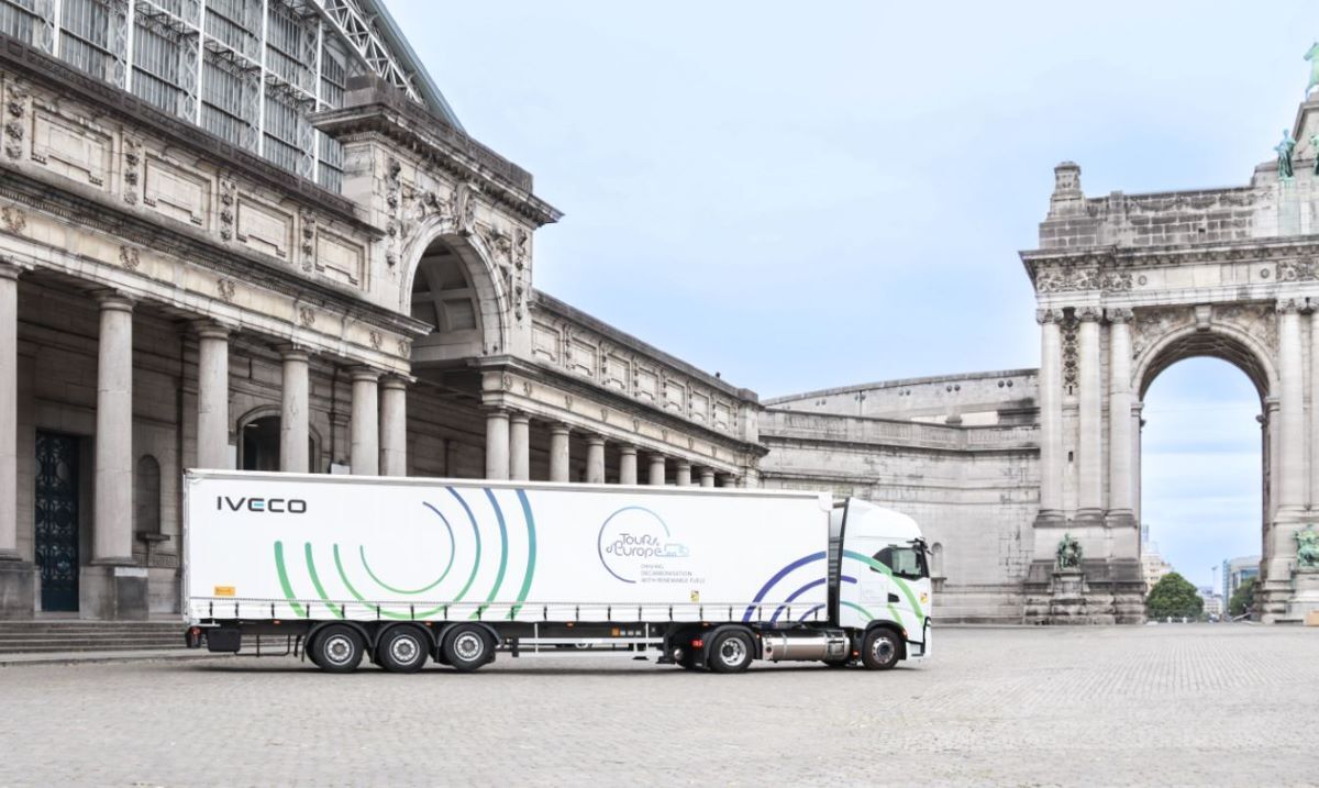 IVECO refuerza su compromiso con la movilidad recorriendo más de 5.000 km con un camión a bioGNL. Foto IVECO IVECO refuerza su compromiso con la movilidad recorriendo más de 5.000 km con un camión a bioGNL. Foto IVECO
