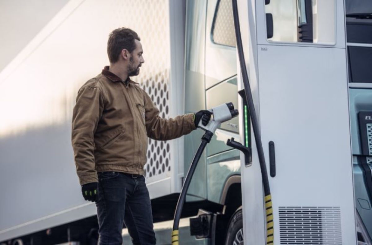 Faconauto ve en el Plan Auto 2030 una oportunidad para reforzar la automoción