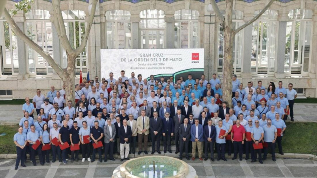 Homenajea a los conductores de autobús. Foto: Confebus