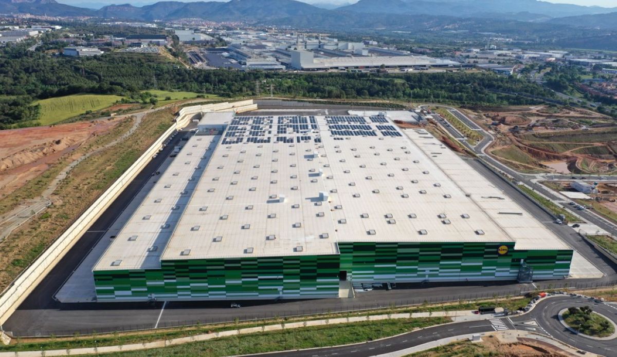 Imagen de la plataforma logística de Martorell. Foto: Lidl
