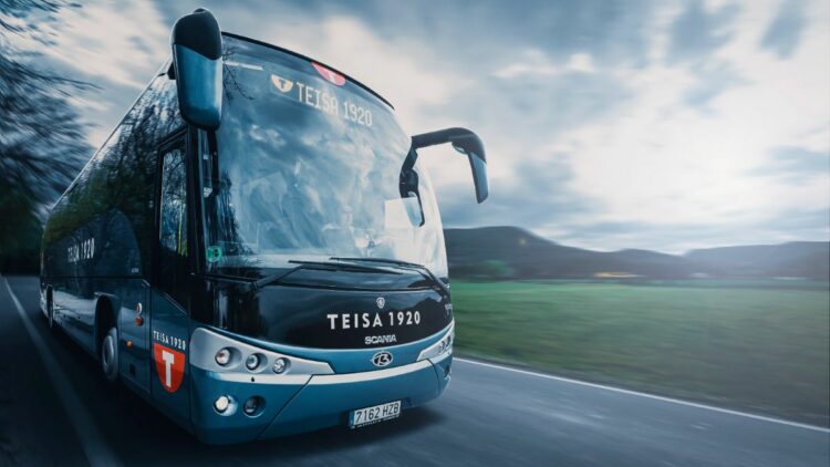 TEISA y la Generalitat doblan los servicios directos por carretera entre Barcelona y Olot, Foto: TEISA