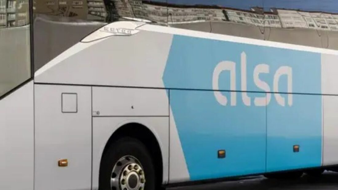 Imagen de un autobús de Alsa Imagen de un autobús de Alsa