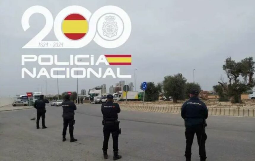 4 detenidos por el robo de mercancías a camioneros en polígonos industriales, Foto: Policía Nacional