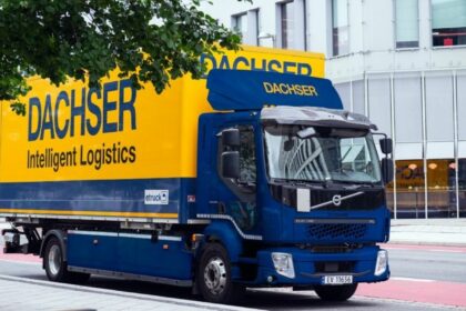 Dachser incorpora un camión eléctrico para operar en el centro de Málaga. Foto: Dachser Dachser incorpora un camión eléctrico para operar en el centro de Málaga. Foto: Dachser