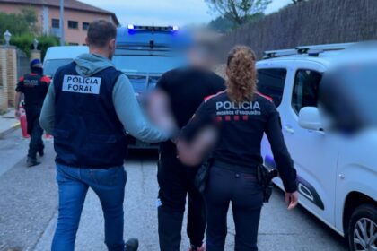 Desarticulado un grupo de narcotraficantes por asaltos violentos a camioneros. Foto: Policía Foral/Mossos d'Esquadra Desarticulado un grupo de narcotraficantes por asaltos violentos a camioneros. Foto: Policía Foral/Mossos d'Esquadra