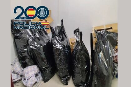 Desarticulada una red dedicada al cultivo y transporte internacional de marihuana oculta en camiones. Foto: Policía Nacional Desarticulada una red dedicada al cultivo y transporte internacional de marihuana oculta en camiones. Foto: Policía Nacional