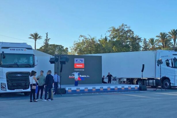 Lázaro Romera, concesionario de Ford Trucks en Murcia, presenta el nuevo F-MAX GEN2. Foto: Ford Trucks España