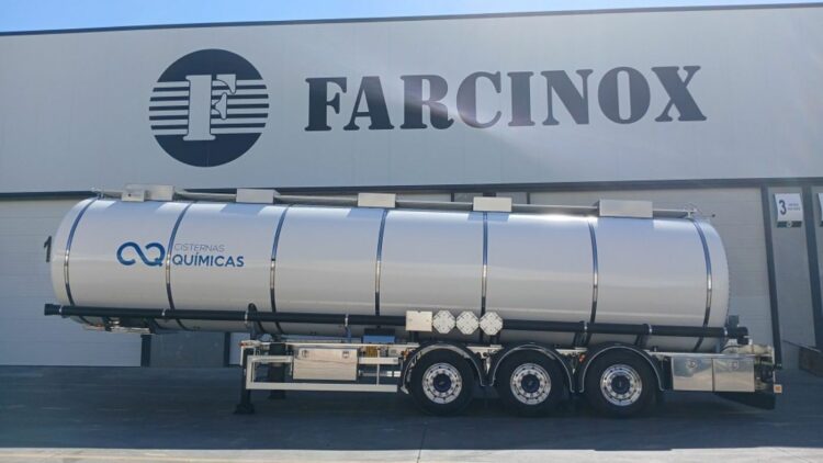 Farcinox presenta la primera cisterna ADR con cámaras 360º. Foto: Farcinox