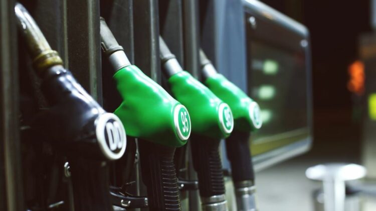 Grupo Moure responde a la propuesta de normativa que incrementaría la gasolina 2 €/litro. Foto: Grupo Moure