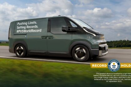 Kia PV5 Cargo establece un récord mundial Guinness para vehículos comerciales ligeros eléctricos. Foto: Kia Kia PV5 Cargo establece un récord mundial Guinness para vehículos comerciales ligeros eléctricos. Foto: Kia