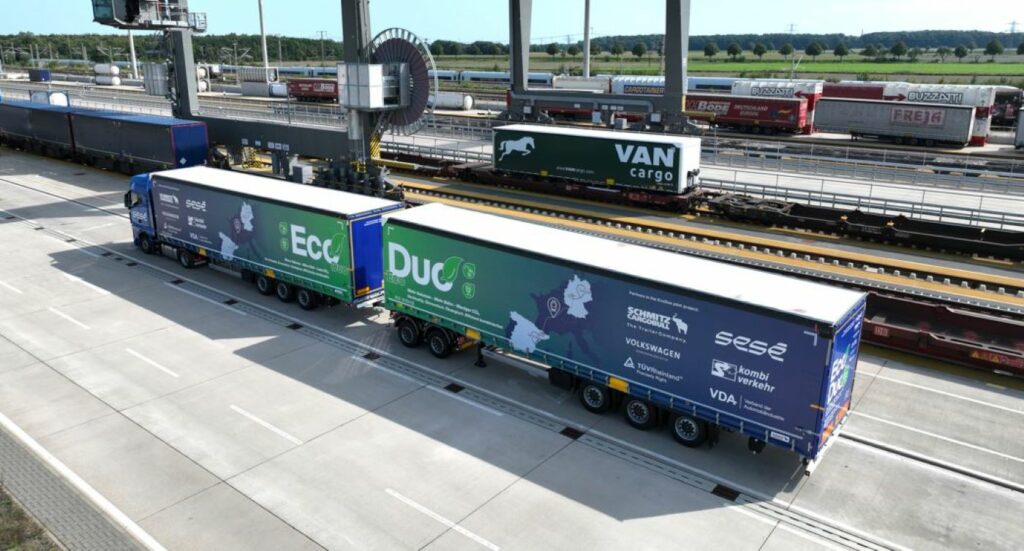 Imagen del duotrailer de Sesé en Alemania.