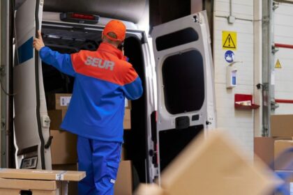 SEUR y TIPSA facturan 1.200 millones y consolidan su crecimiento en 2025