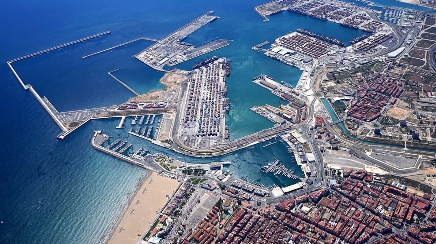 La Autoridad Portuaria de València adjudica a Orange el despliegue de su red privada 5G por 6,9 millones. Foto: Valenciaport