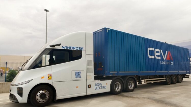 CEVA Logistics completa con éxito la prueba de su primer camión 100% eléctrico