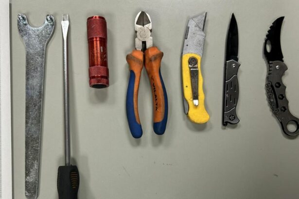 Detenidos por intentar robar mercancía de 3 camiones en la AP-7, en Girona