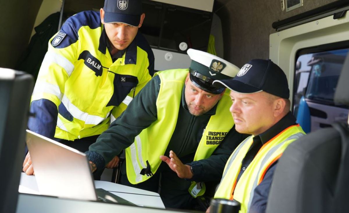 El papel de la ECR EGTC en la aplicación de la normativa sobre transporte por carretera en Europa. Foto: ECR EGT El papel de la ECR EGTC en la aplicación de la normativa sobre transporte por carretera en Europa