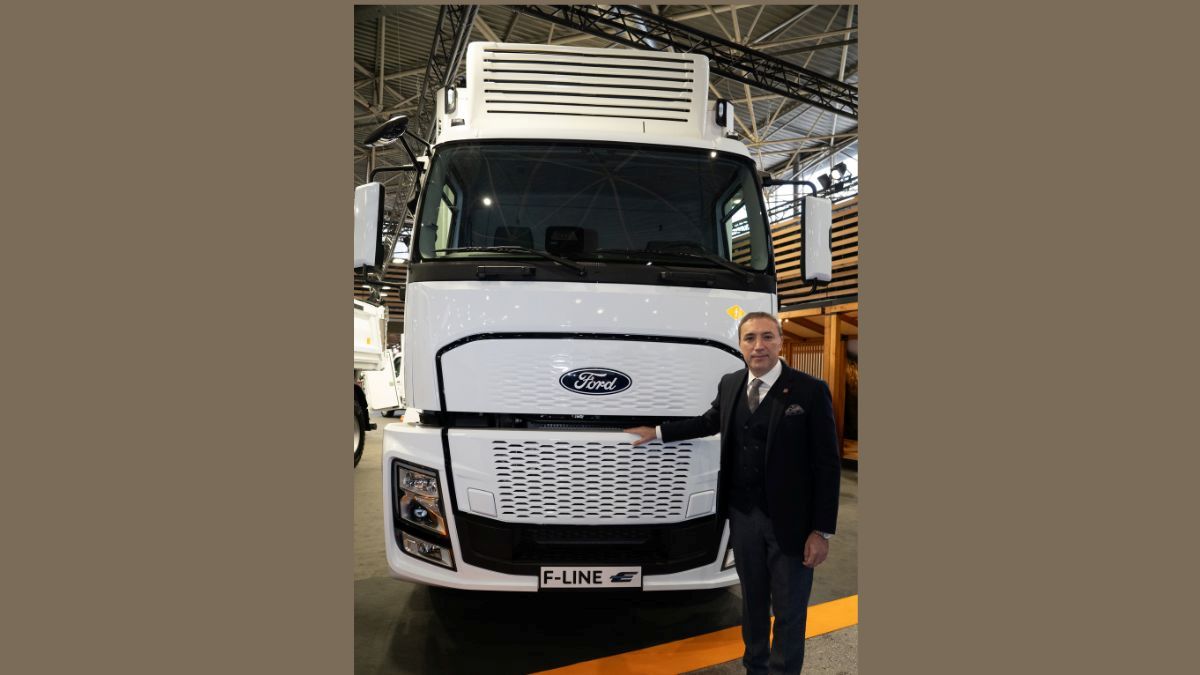 Ford Trucks presenta en Solutrans el nuevo F-MAX y el F-LINE eléctrico-4 Ford Trucks presenta en Solutrans el nuevo F-MAX y el F-LINE eléctrico-4