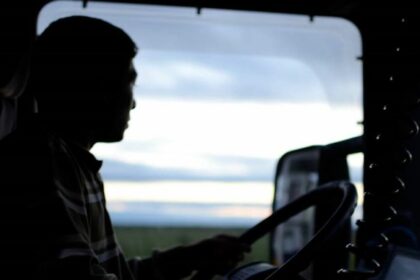 El Gobierno aprueba ayudas de hasta 3.000 euros para obtener los permisos de conducir C y D