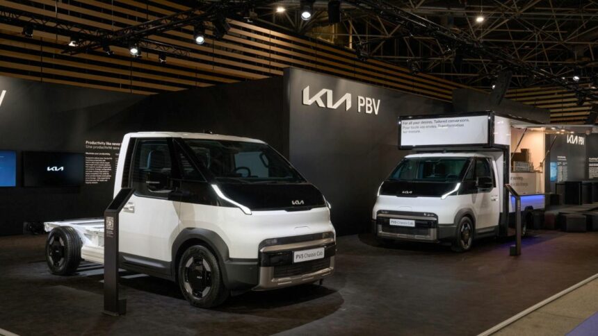 Kia presenta en SOLUTRANS 2025 el PV5 Chassis Cab y Kia Business-Solutions Ecosystem