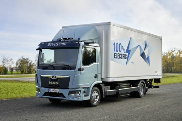 El camión eléctrico MAN eTGL se presenta en primicia en Solutrans 2025