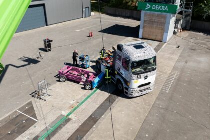 La seguridad pasiva del Mercedes-Benz eActros 600 confirmada en pruebas de choque. Fotos: Daimler Truck