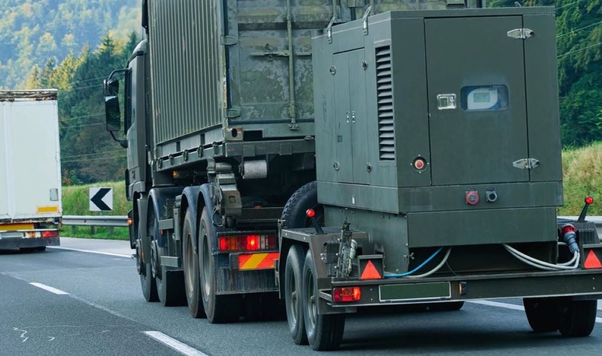 Nuevo paquete de movilidad militar de la UE con el transporte por carretera