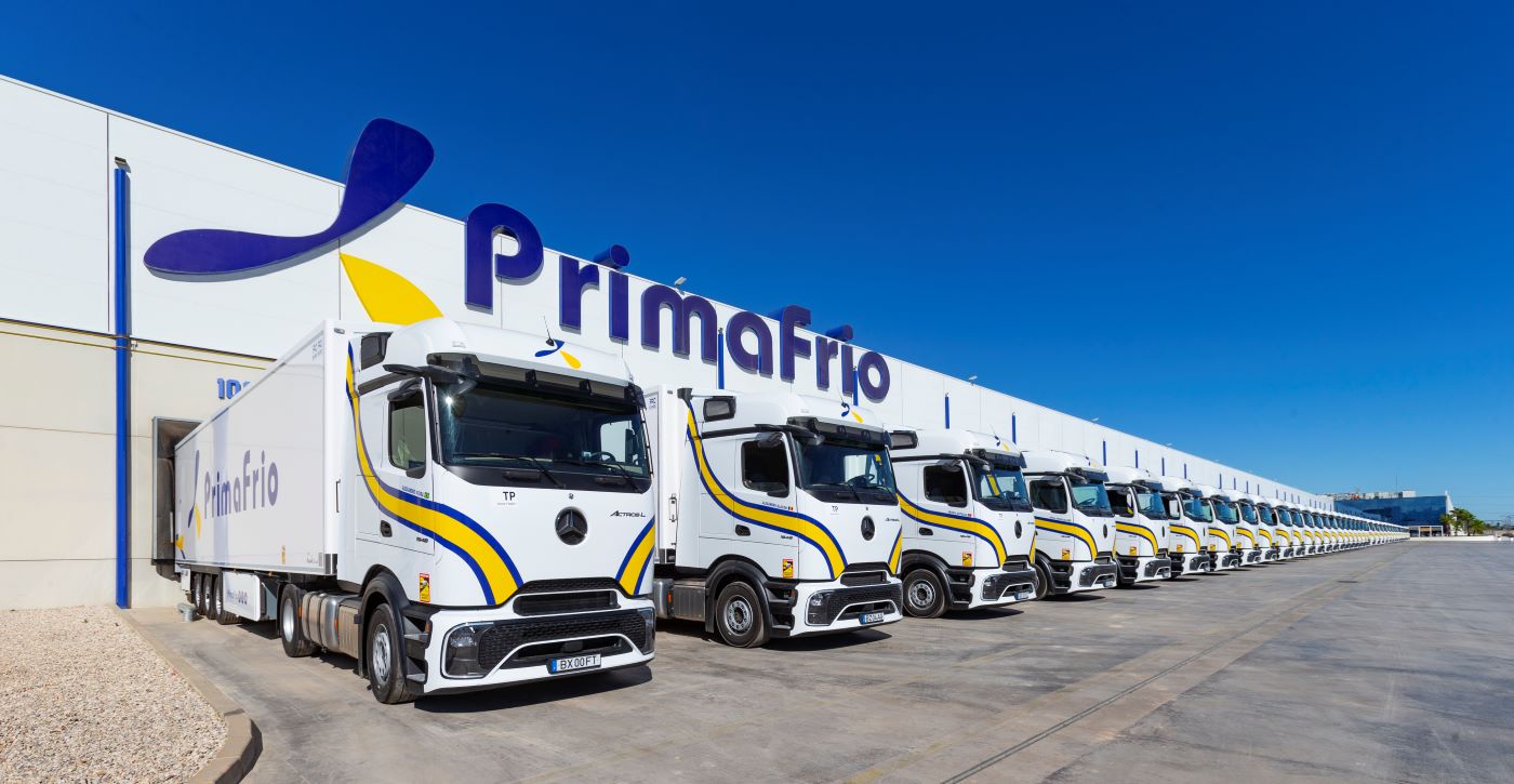 Primafrio renueva su flota incorporando 250 camiones Mercedes Benz Actros L Pro Cabin