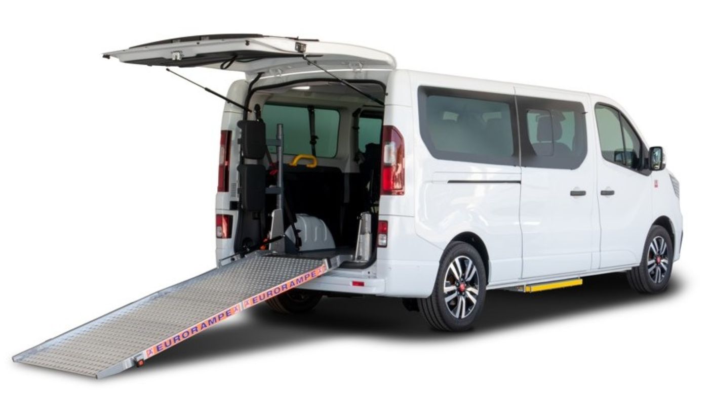 Rehatrans y Renault Trucks mejoran la accesibilidad con el nuevo Trafic adaptado