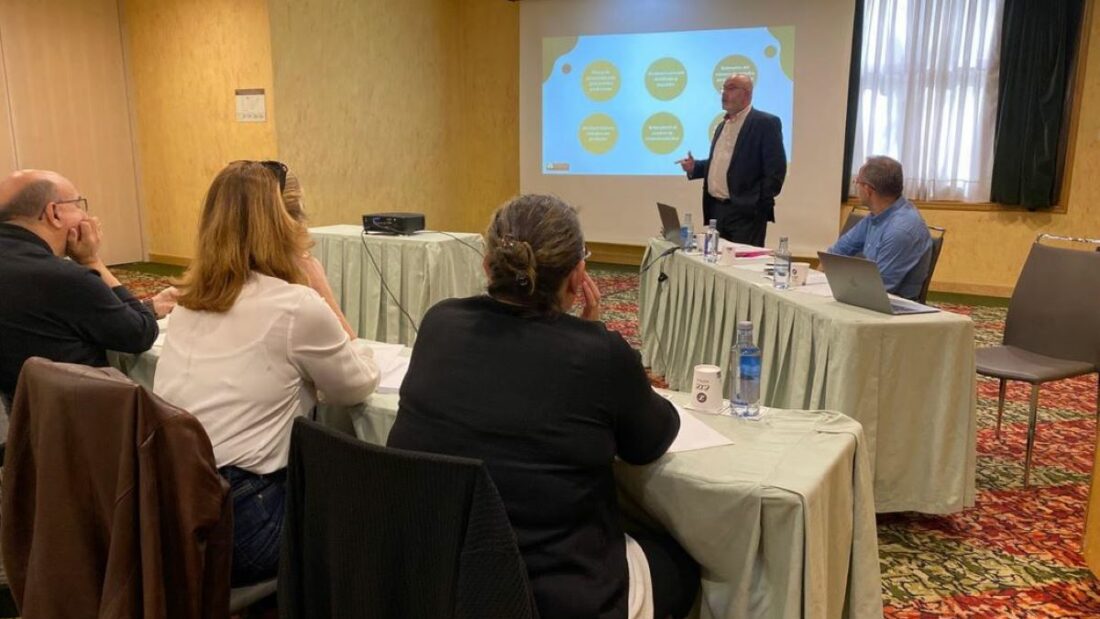 TNU celebró la primera jornada sobre el nuevo RD 712/2025 de neumáticos. Foto: TNU TNU celebró la primera jornada sobre el nuevo RD 712/2025 de neumáticos