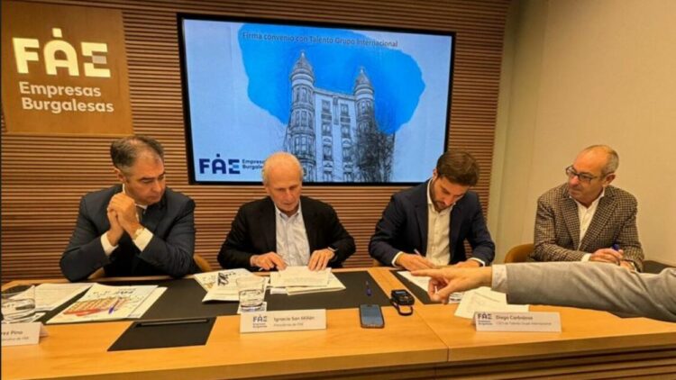 Trabajadores de Perú FAE Burgos