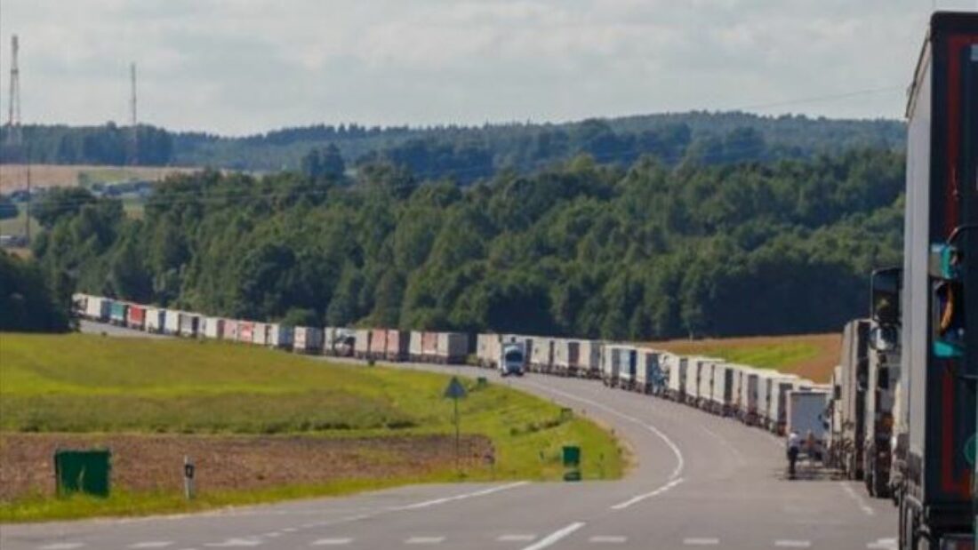 Los transportistas lituanos piden soluciones al cierre de fronteras con Bielorrusia. Foto: LINAVAS