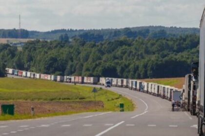 Los transportistas lituanos piden soluciones al cierre de fronteras con Bielorrusia. Foto: LINAVAS