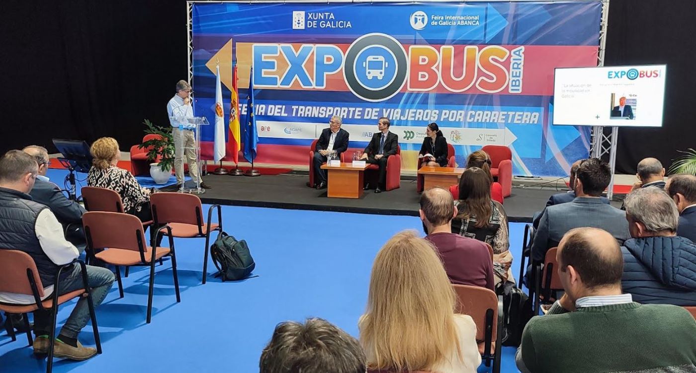 El impacto de la inteligencia artificial en el transporte de personas y sus retos, en ExpoBus Iberia 2025