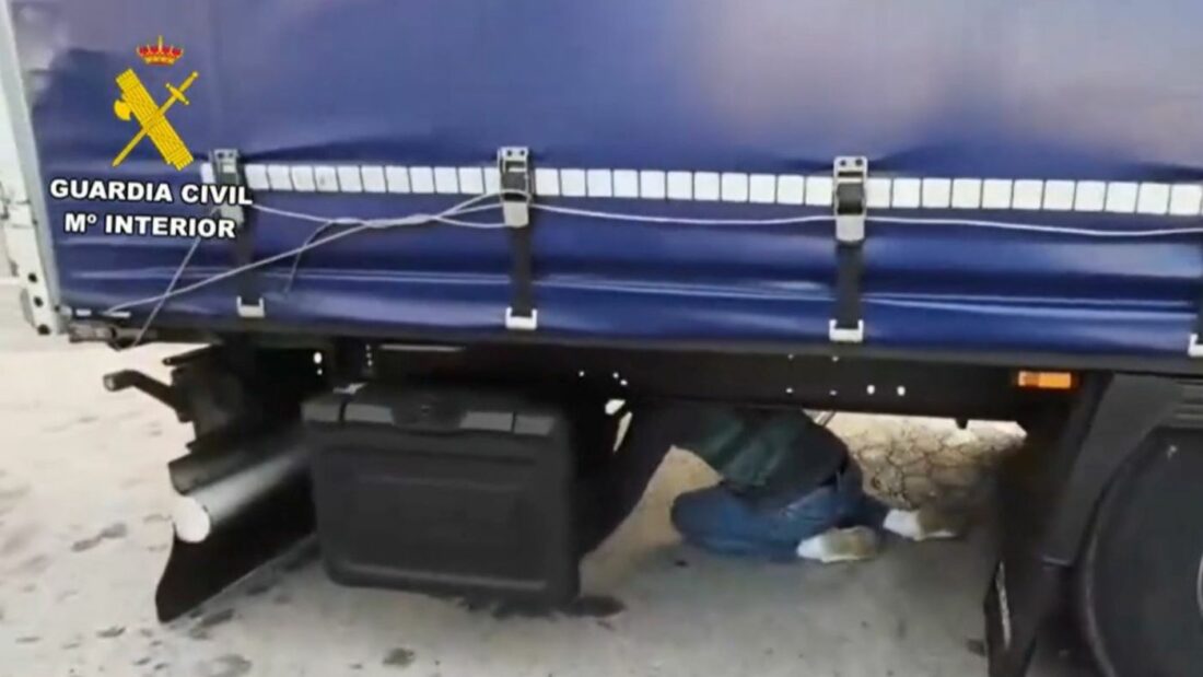 4 detenidos y 2 investigados por el robo de gasoil a camiones en Fraga