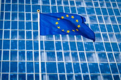 La CE decide no imponer medidas provisionales en el procedimiento antidumping contra las importaciones de neumáticos