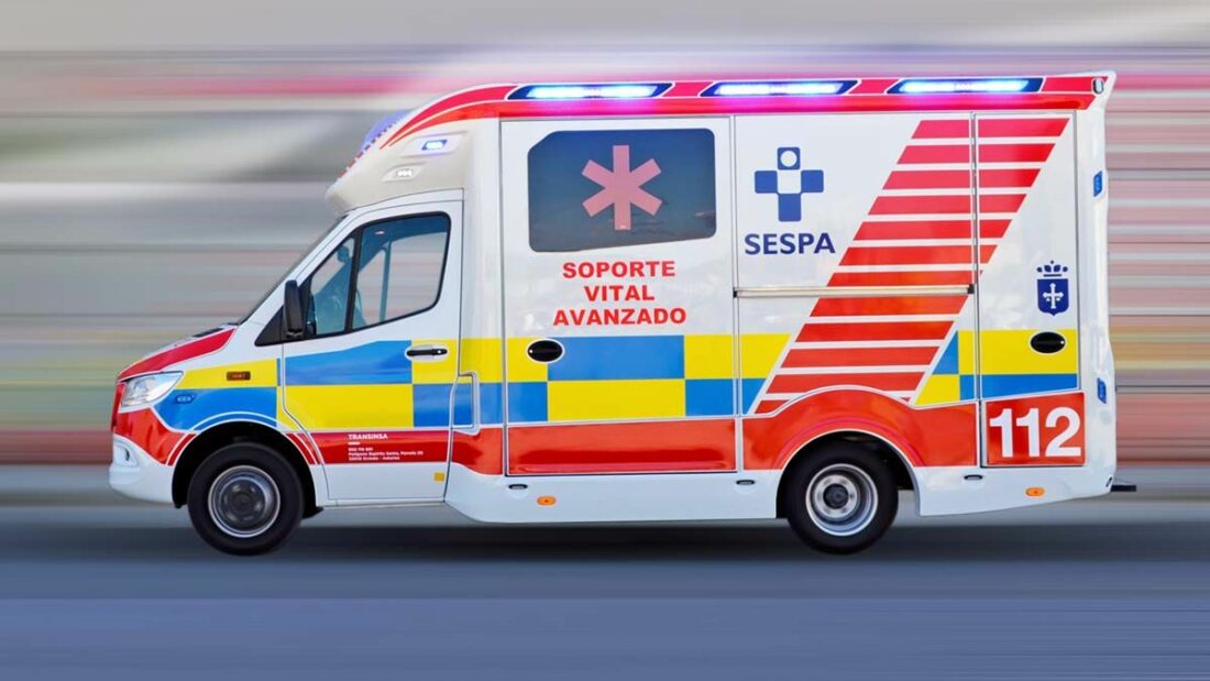 Un conductor Kamikaze fallece el chocar contra un autobús en Asturias. Foto de archivo Un conductor Kamikaze fallece el chocar contra un autobús en Asturias