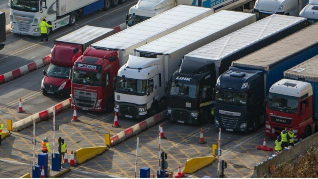 Monitor de Riesgos de la Cadena de Suministro Global, noviembre de 2025. Foto de archivo Monitor de Riesgos de la Cadena de Suministro Global, noviembre de 2025