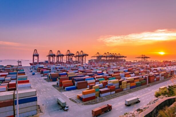 China sigue experimentando un alto crecimiento de las exportaciones y un bajo crecimiento de las importaciones