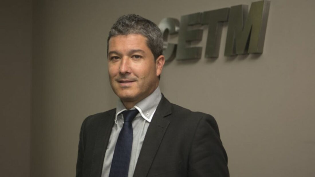 Javier Arnedo reafirma el papel clave de CONETRANS en la defensa y dignificación del transporte por carretera