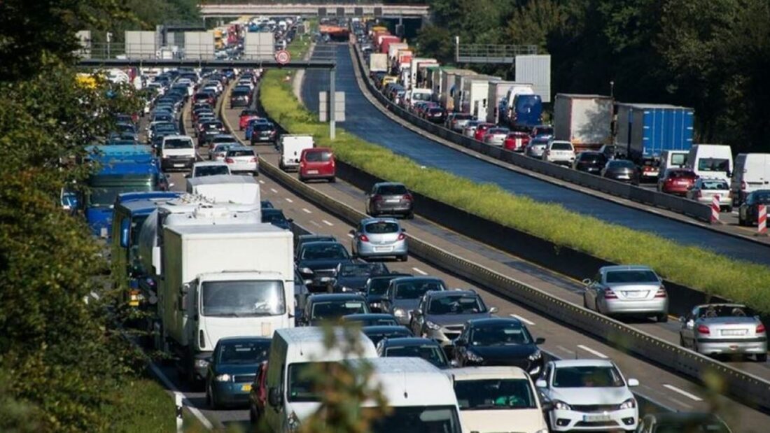 Dispositivo especial de la DGT para el puente de la Constitución-Inmaculada