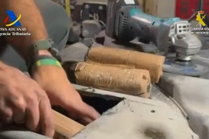 Intervienen más de 2.100 kilos de hachís en 6 remolques el puerto de Algeciras