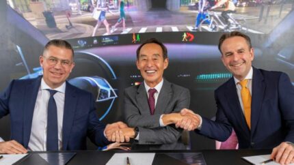 ZF vende su negocio de ADAS al líder en electrónica de cabina Harman