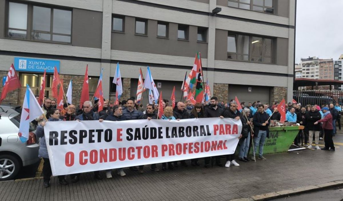 Seguimiento mayoritario en la primera jornada de huelga del transporte público de A Coruña