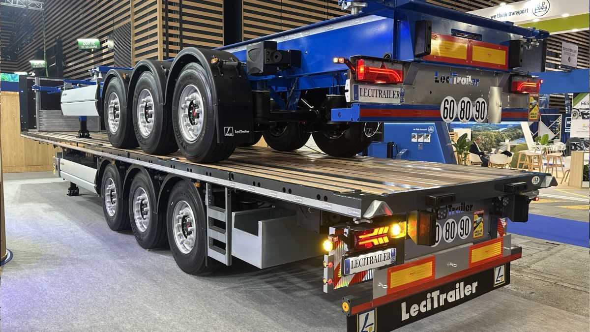 Lecitrailer presentó sus novedades de producto y servicios en Solutrans 2025-3