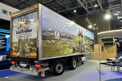 Lecitrailer presentó sus novedades de producto y servicios en Solutrans 2025